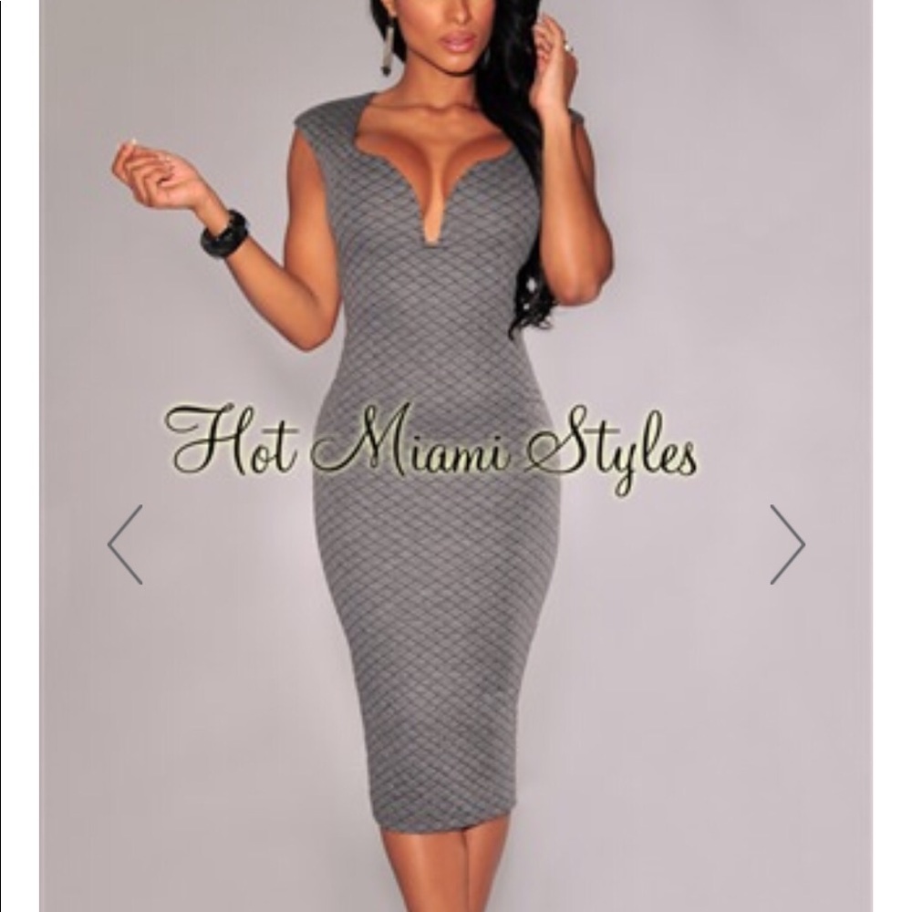Hotmami styles midi dress